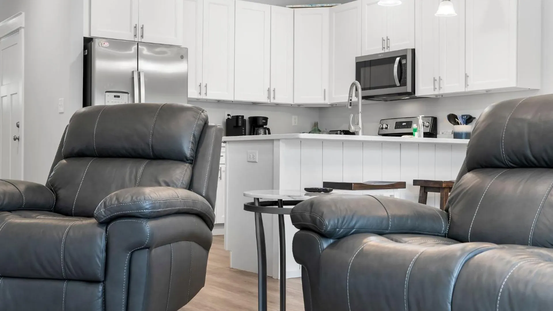 Modern Townhome Close To Beach, Restaurants, Entertainment! By Dolce Vita Getaways Pcb Panama City Beach 0*,  United States