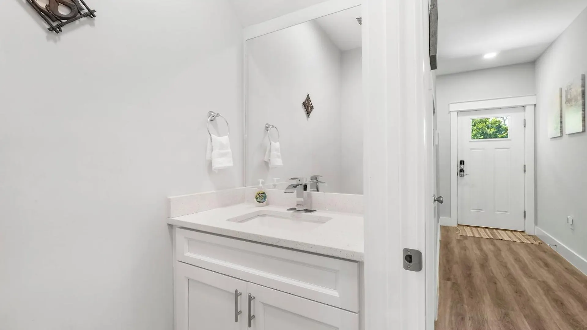 Modern Townhome Close To Beach, Restaurants, Entertainment! By Dolce Vita Getaways Pcb Panama City Beach 0*,  United States